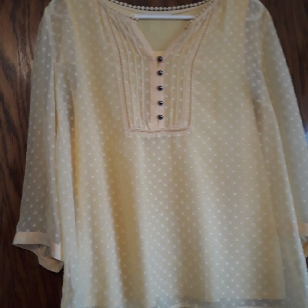 Christopher & Banks ladies yellow blouse - L